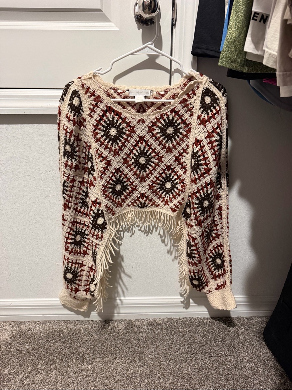 House of Harlow sweater